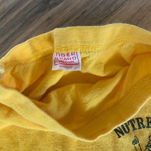 Women’s Notre Dame Hockey Retro Ringer Tee - Picture 4 of 5